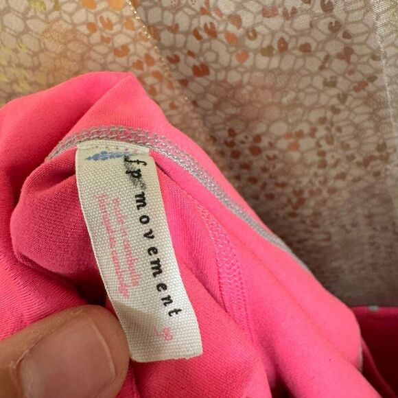 Free People Movement You're a Peach Athletic Shorts Hot Pink Flawed Large - Picture 8 of 12